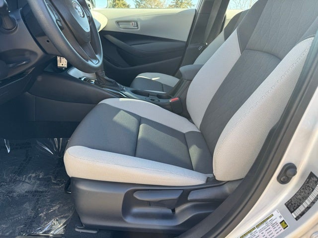 2025 Toyota Corolla LE FWD