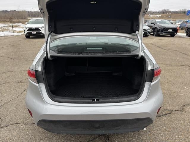 2025 Toyota Corolla LE FWD