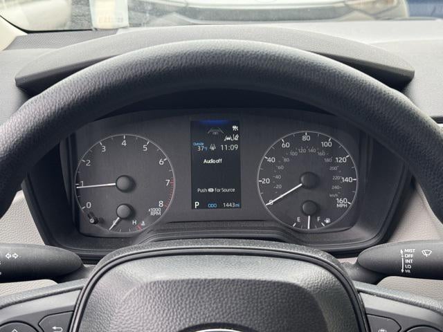 2025 Toyota Corolla LE FWD