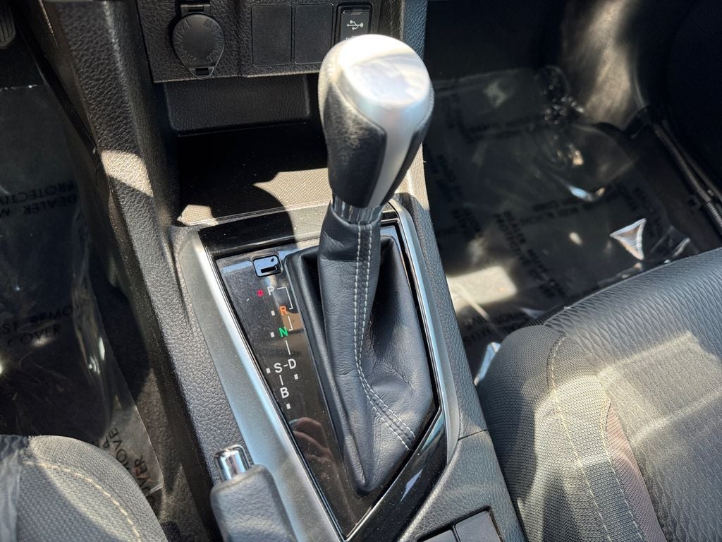 2017 Toyota Corolla LE FWD