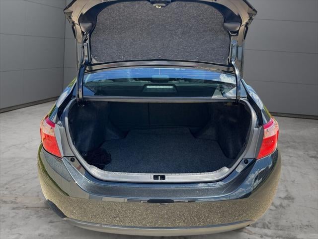 2017 Toyota Corolla LE FWD