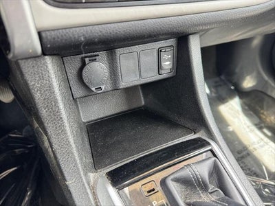 2017 Toyota Corolla LE FWD