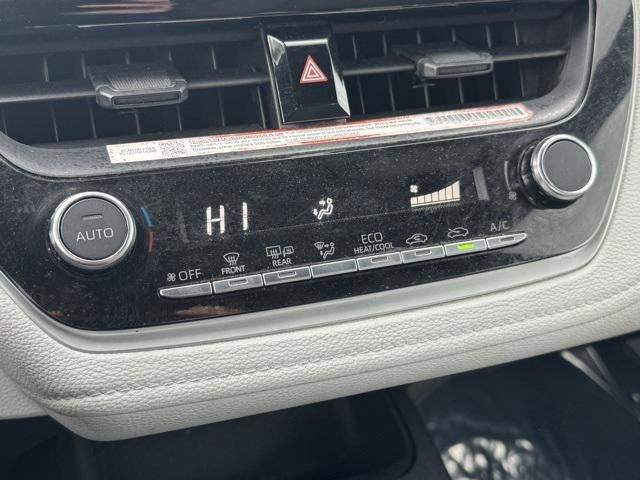 2025 Toyota Corolla SE FWD