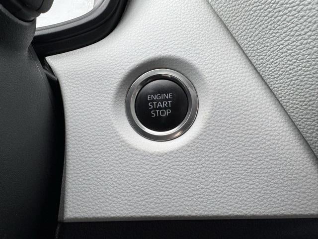 2025 Toyota Corolla SE FWD