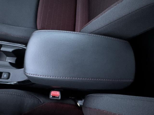 2025 Toyota Corolla SE FWD