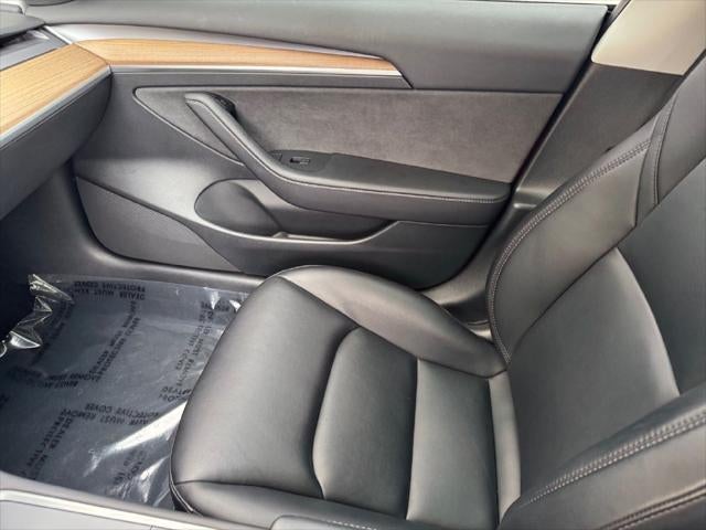 2023 Tesla Model 3 Base RWD