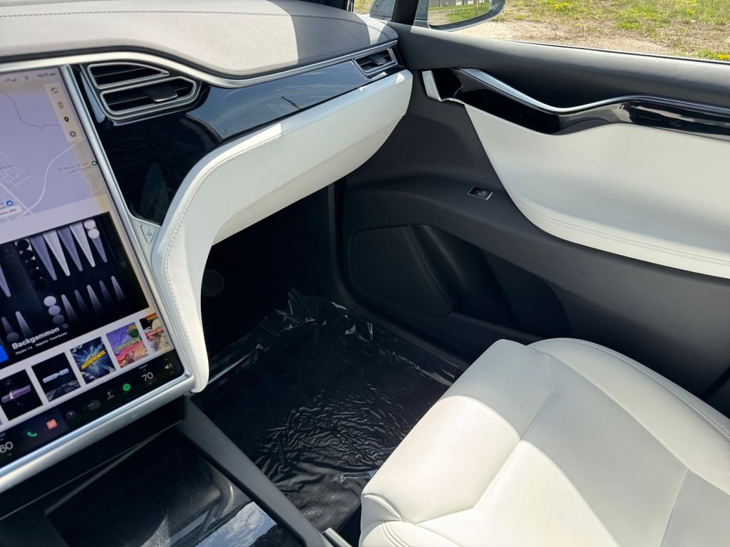 2017 Tesla Model X 75D AWD