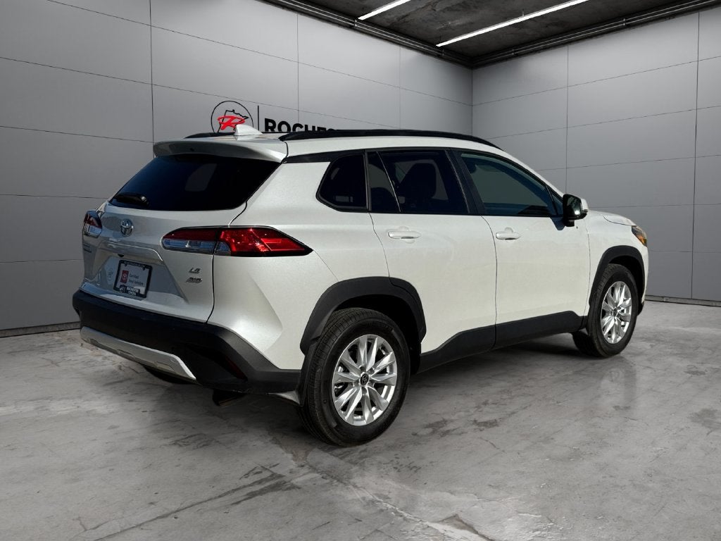 2024 Toyota Corolla Cross LE AWD
