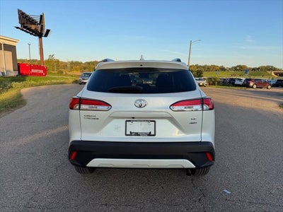 2024 Toyota Corolla Cross LE AWD