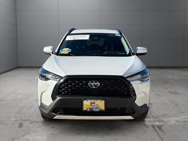 2024 Toyota Corolla Cross LE AWD