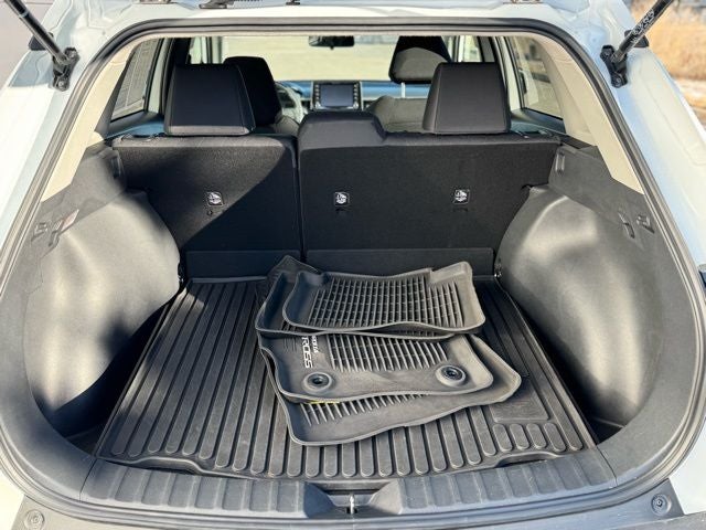 2022 Toyota Corolla Cross LE AWD