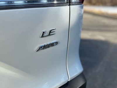 2022 Toyota Corolla Cross LE AWD