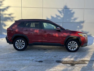 2022 Toyota Corolla Cross LE AWD