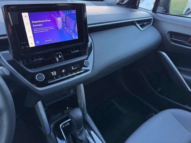 2024 Toyota Corolla Cross Hybrid SE AWD