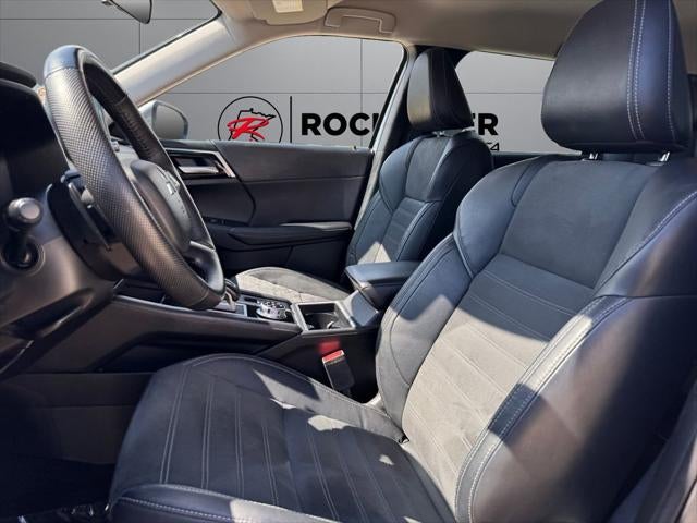 2023 Mitsubishi Outlander PHEV SE 4WD