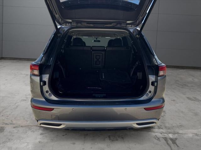 2023 Mitsubishi Outlander PHEV SE 4WD