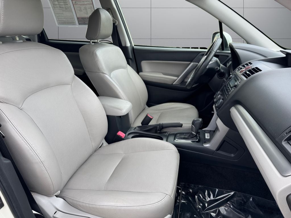 2015 Subaru Forester 2.5i Touring AWD