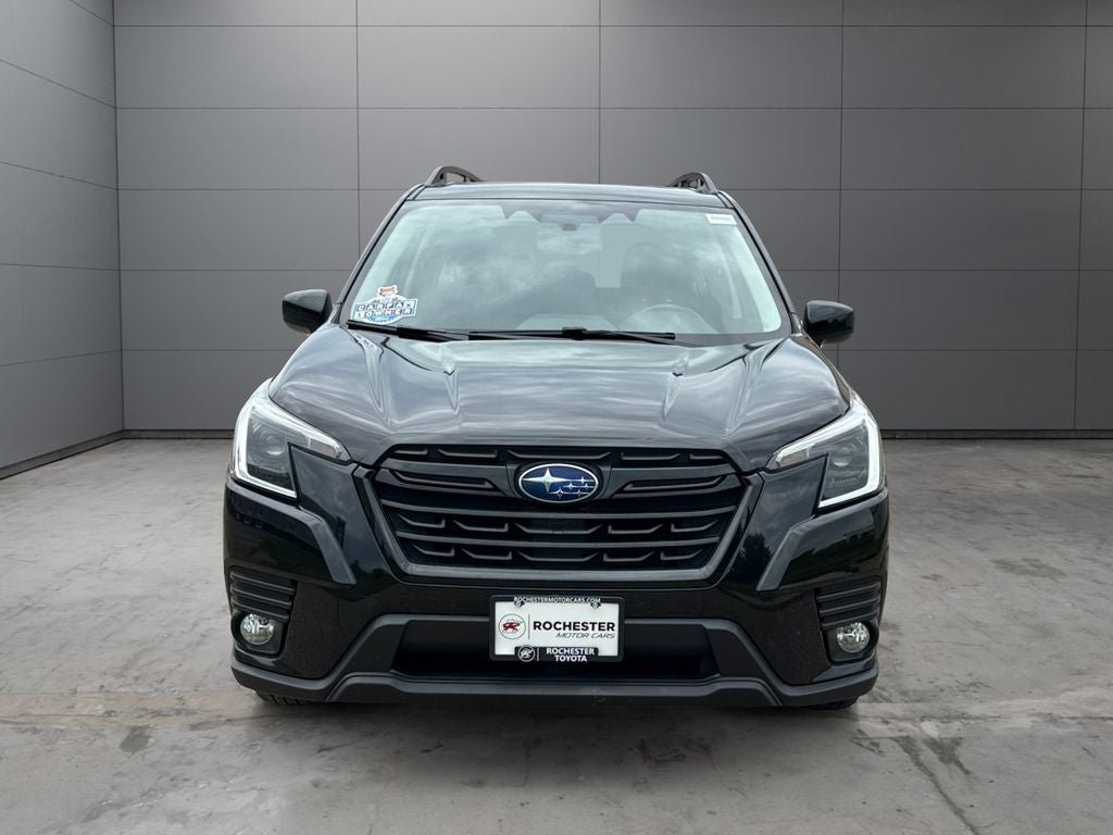 2023 Subaru Forester Premium AWD