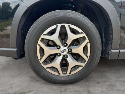 2023 Subaru Forester Premium AWD