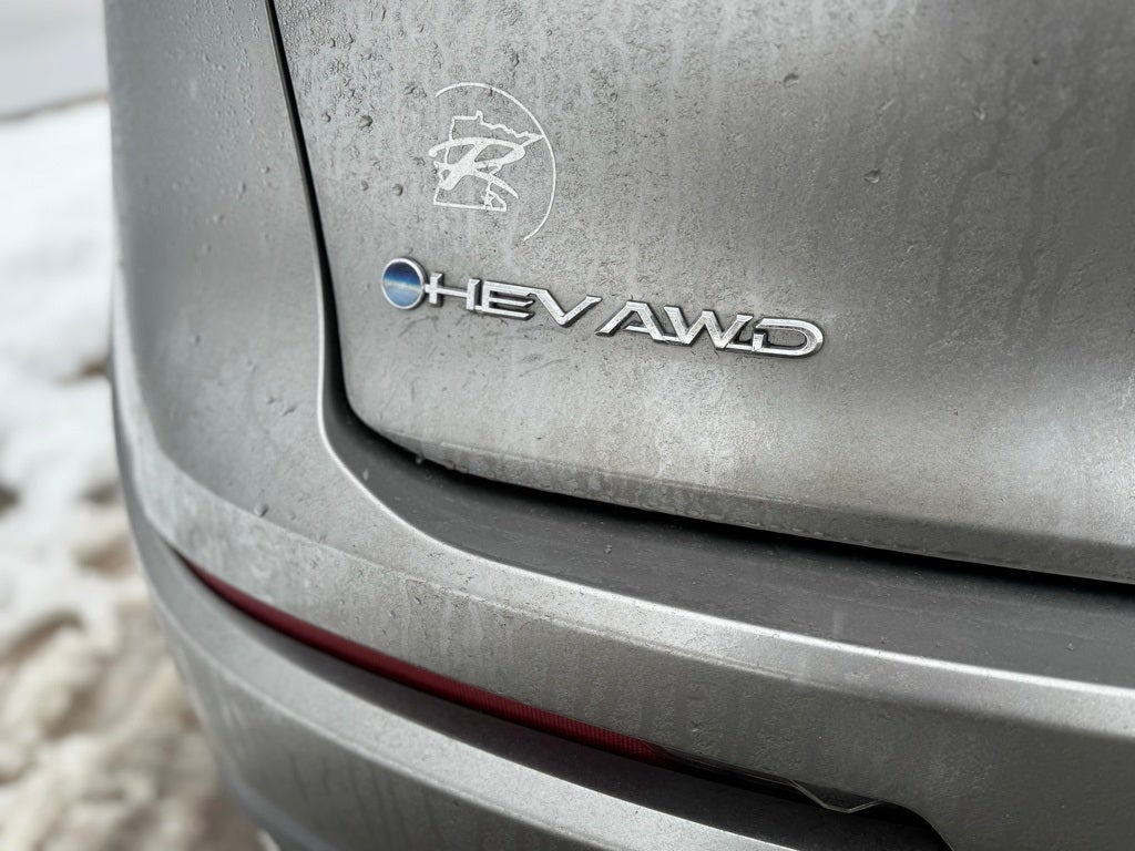 2024 Toyota Crown XLE AWD