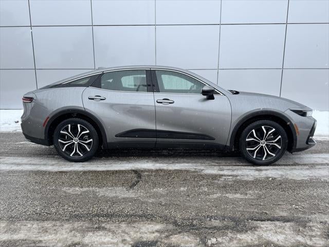 2024 Toyota Crown XLE AWD