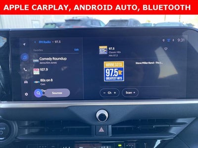 2024 Toyota Crown XLE AWD