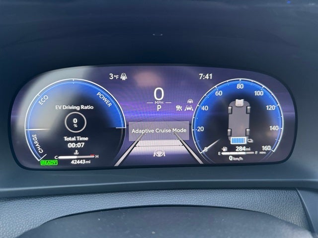 2023 Toyota Crown XLE AWD