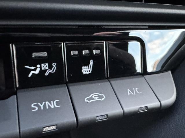 2023 Toyota Crown XLE AWD