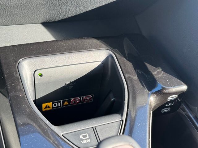 2025 Toyota Crown Signia Limited AWD