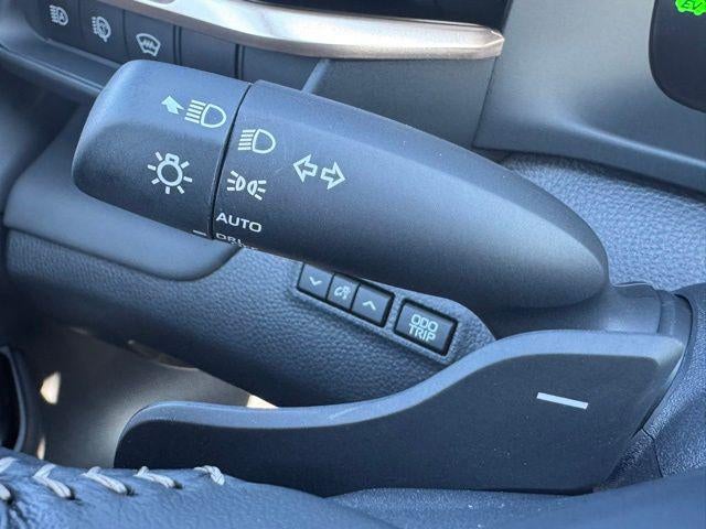 2025 Toyota Crown Signia Limited AWD