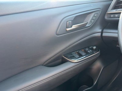 2025 Toyota Crown Signia Limited AWD