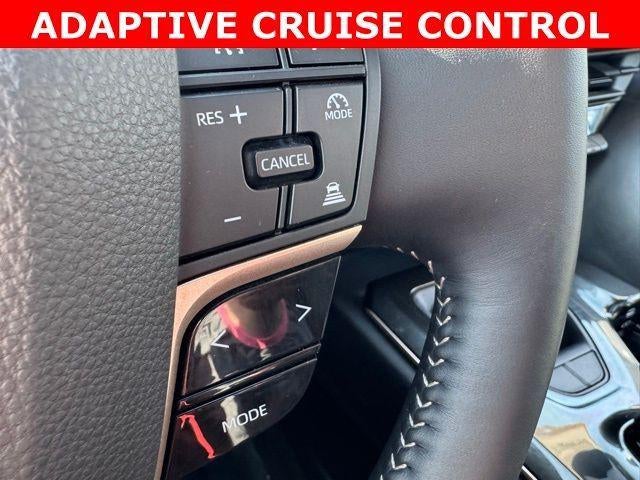 2025 Toyota Crown Signia Limited AWD