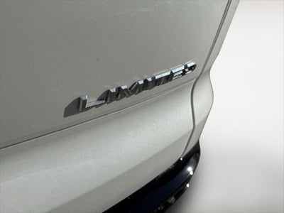 2025 Toyota Crown Signia Limited AWD