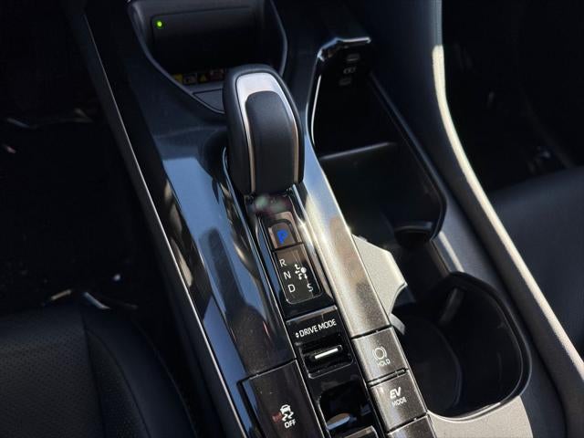 2025 Toyota Crown Signia XLE AWD