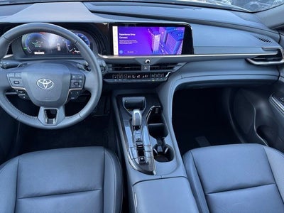 2025 Toyota Crown Signia XLE AWD