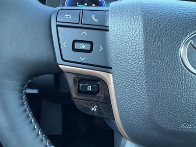 2025 Toyota Crown Signia XLE AWD