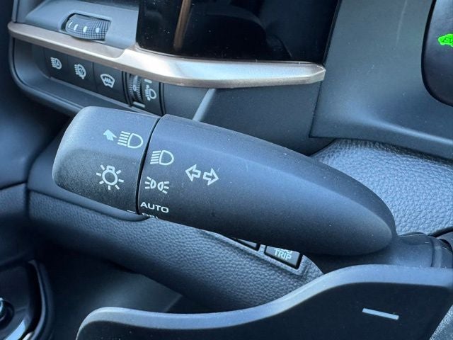 2025 Toyota Crown Signia XLE AWD