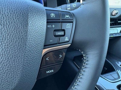 2025 Toyota Crown Signia XLE AWD