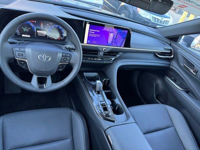 2025 Toyota Crown Signia XLE AWD