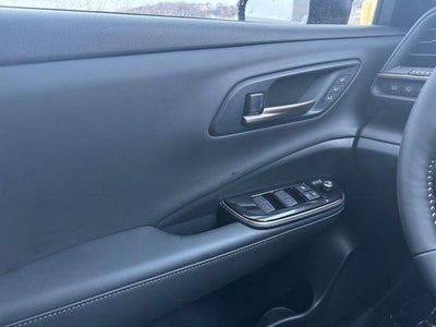 2025 Toyota Crown Signia XLE AWD