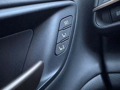 2025 Toyota Crown Signia XLE AWD