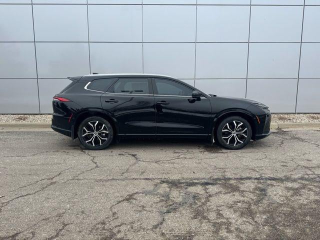 2025 Toyota Crown Signia XLE AWD