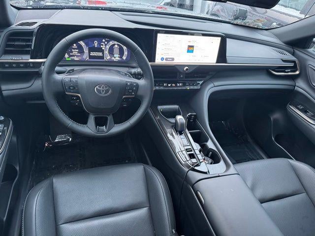 2025 Toyota Crown Signia XLE AWD