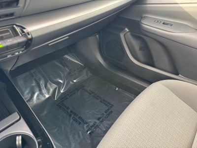 2024 Toyota Prius LE FWD