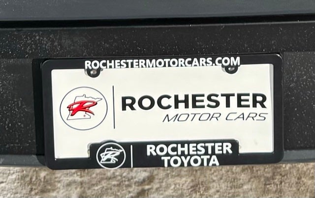 2024 Toyota Prius LE FWD