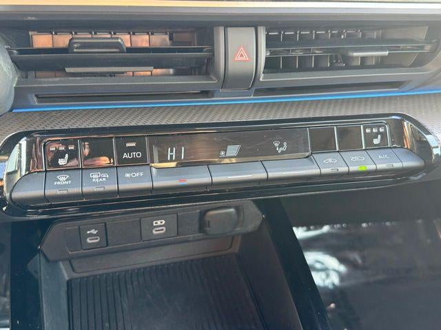 2024 Toyota Prius XLE FWD