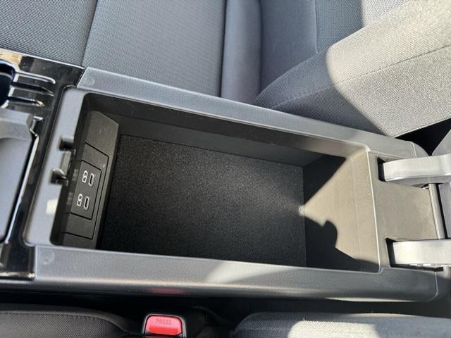 2023 Toyota Prius LE FWD