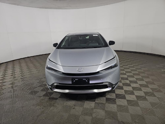 2024 Toyota Prius Prime SE FWD