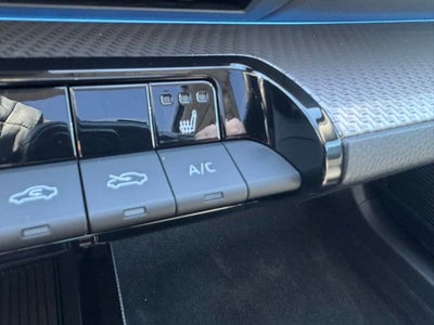 2023 Toyota Prius XLE AWD