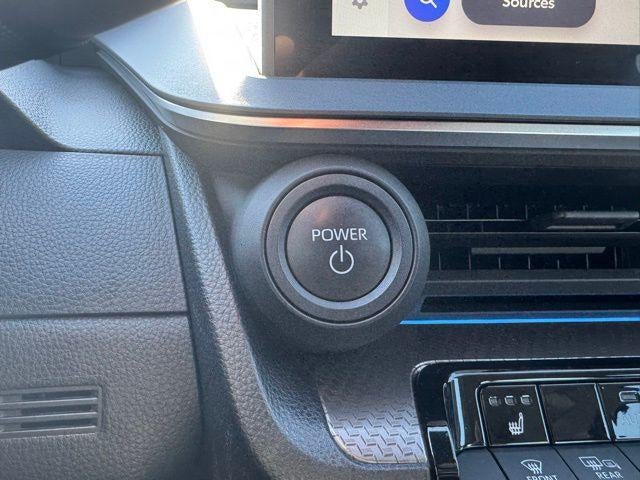 2023 Toyota Prius XLE AWD